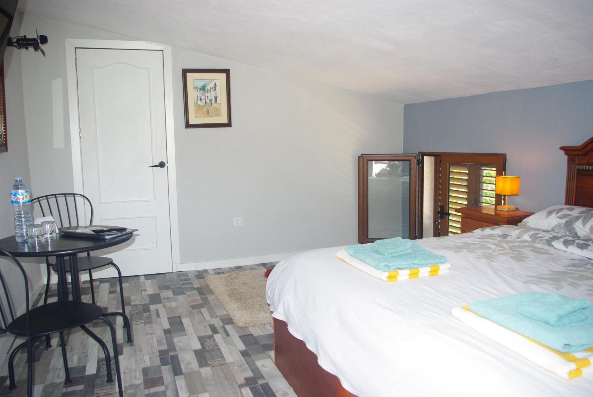B&B Los Lujos Oria エクステリア 写真